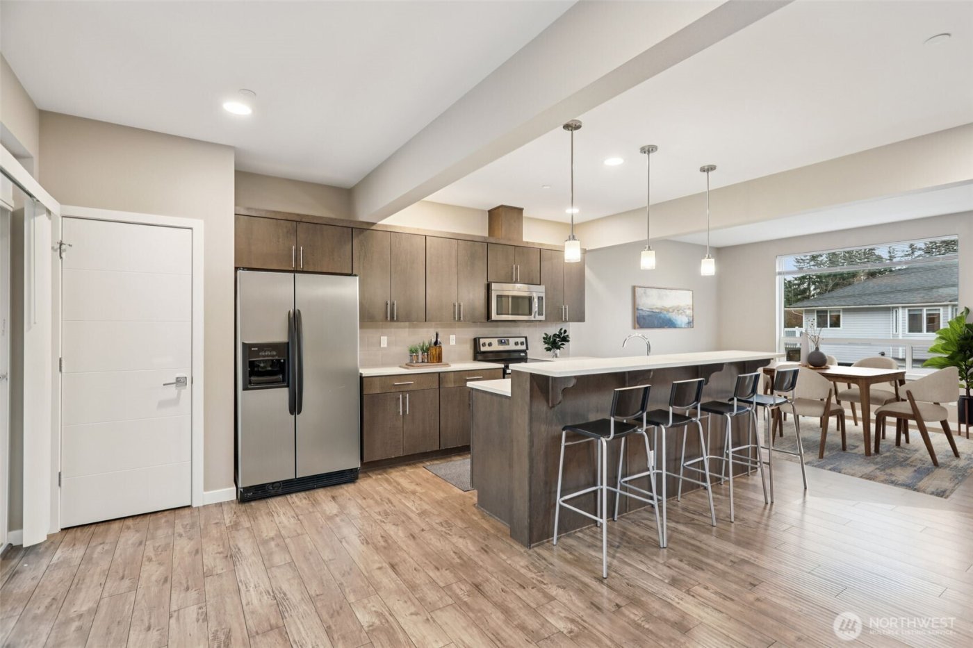 13724 Ash Way #F-3, Everett, WA 98204