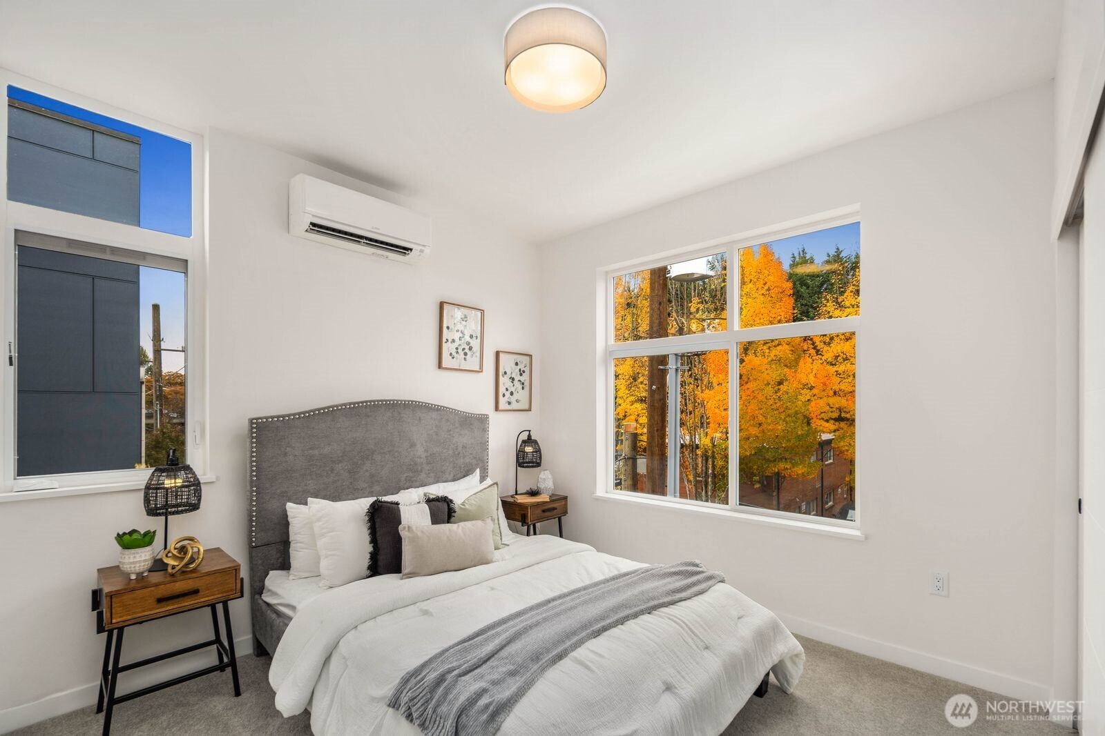 546 S Cloverdale Street #A, Seattle, WA 98108