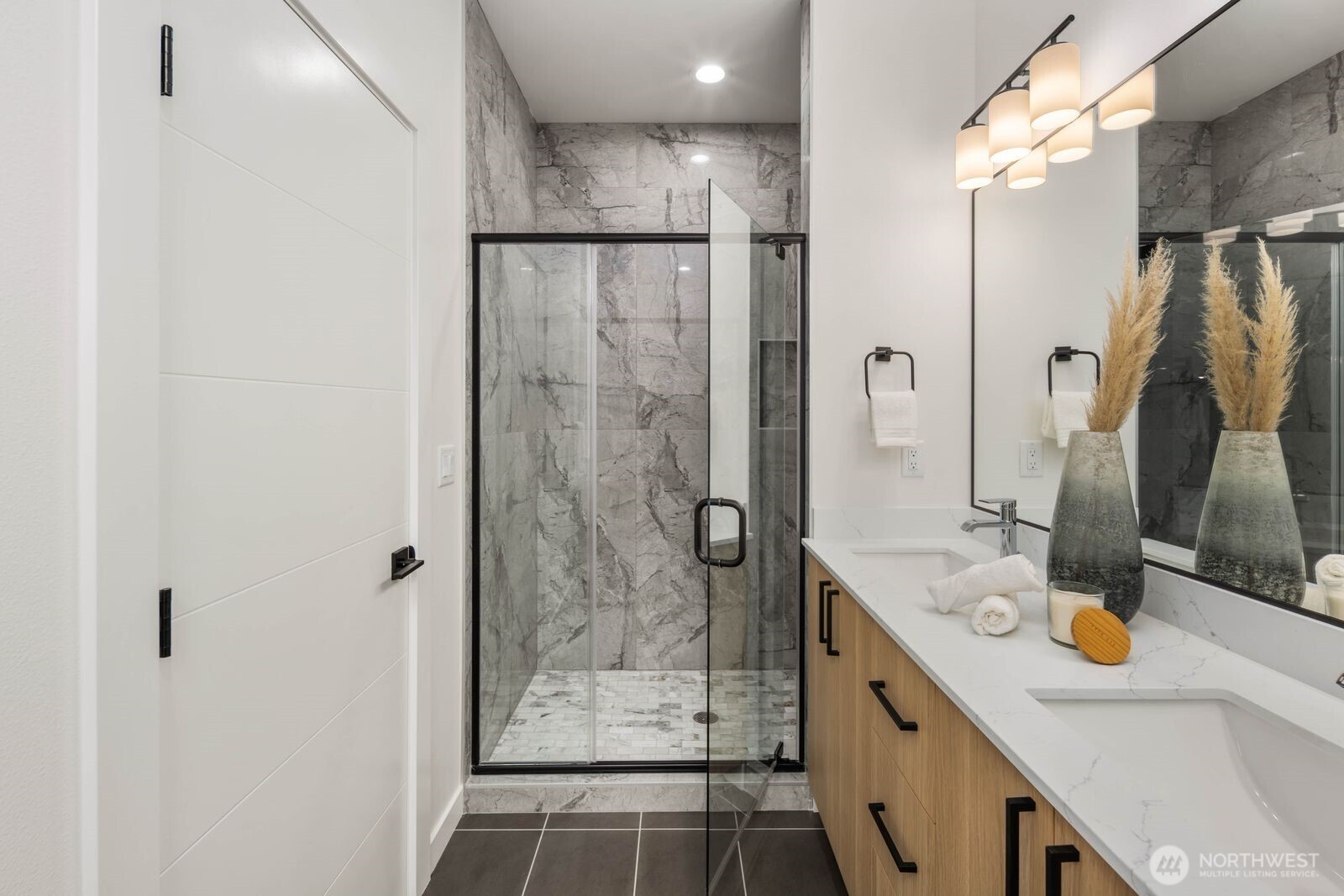 546 S Cloverdale Street #A, Seattle, WA 98108