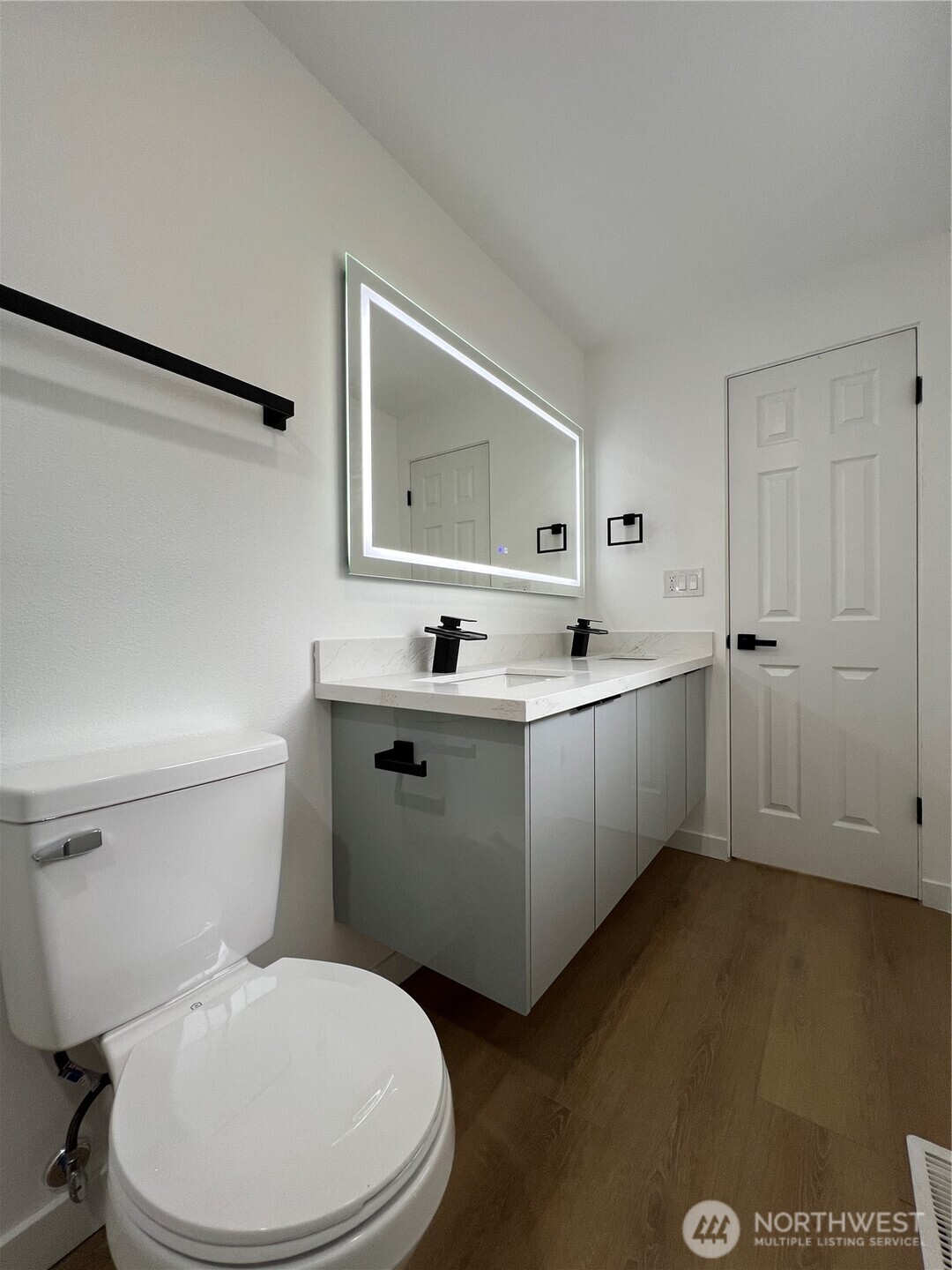 6716 Mt Tacoma Drive SW, Lakewood, WA 98499