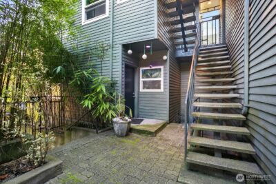 1501 E Spring Street #8, Seattle, WA 98122 - Photo 2