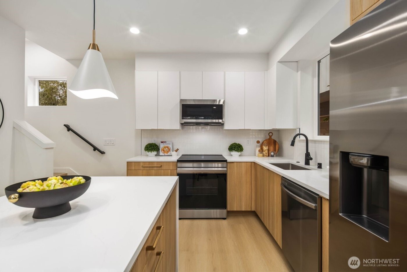 937 N 87th Street #A, Seattle, WA 98103