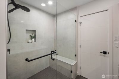 939 N 87th Street #A, Seattle, WA 98103 - Photo 17