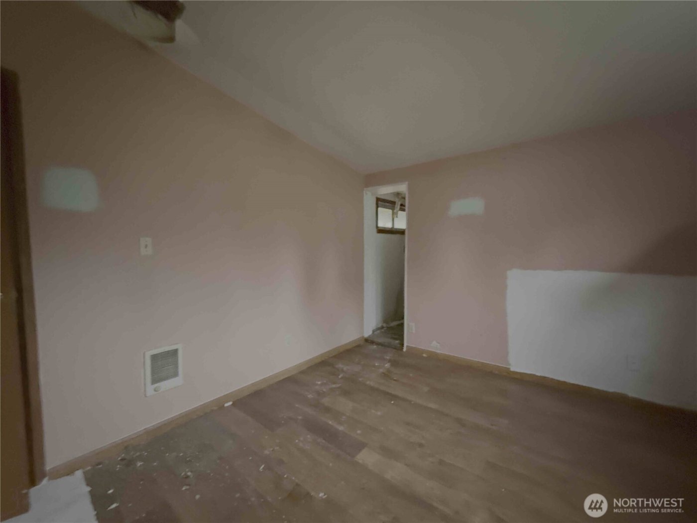 425 Sunnyhill Road W, Bremerton, WA 98312