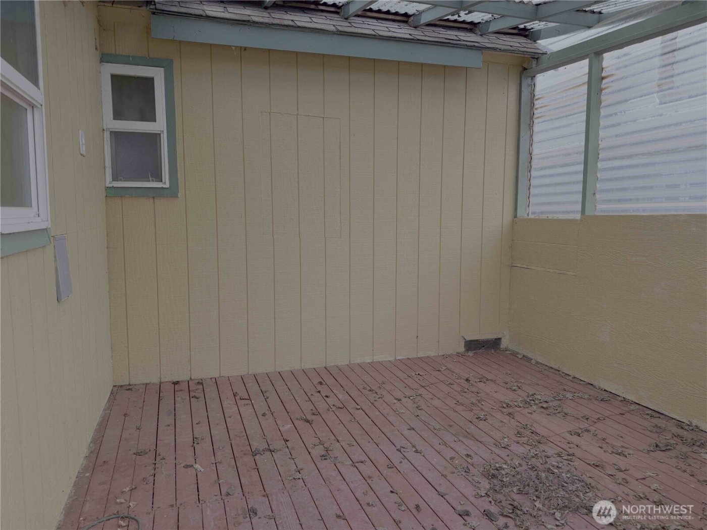 425 Sunnyhill Road W, Bremerton, WA 98312