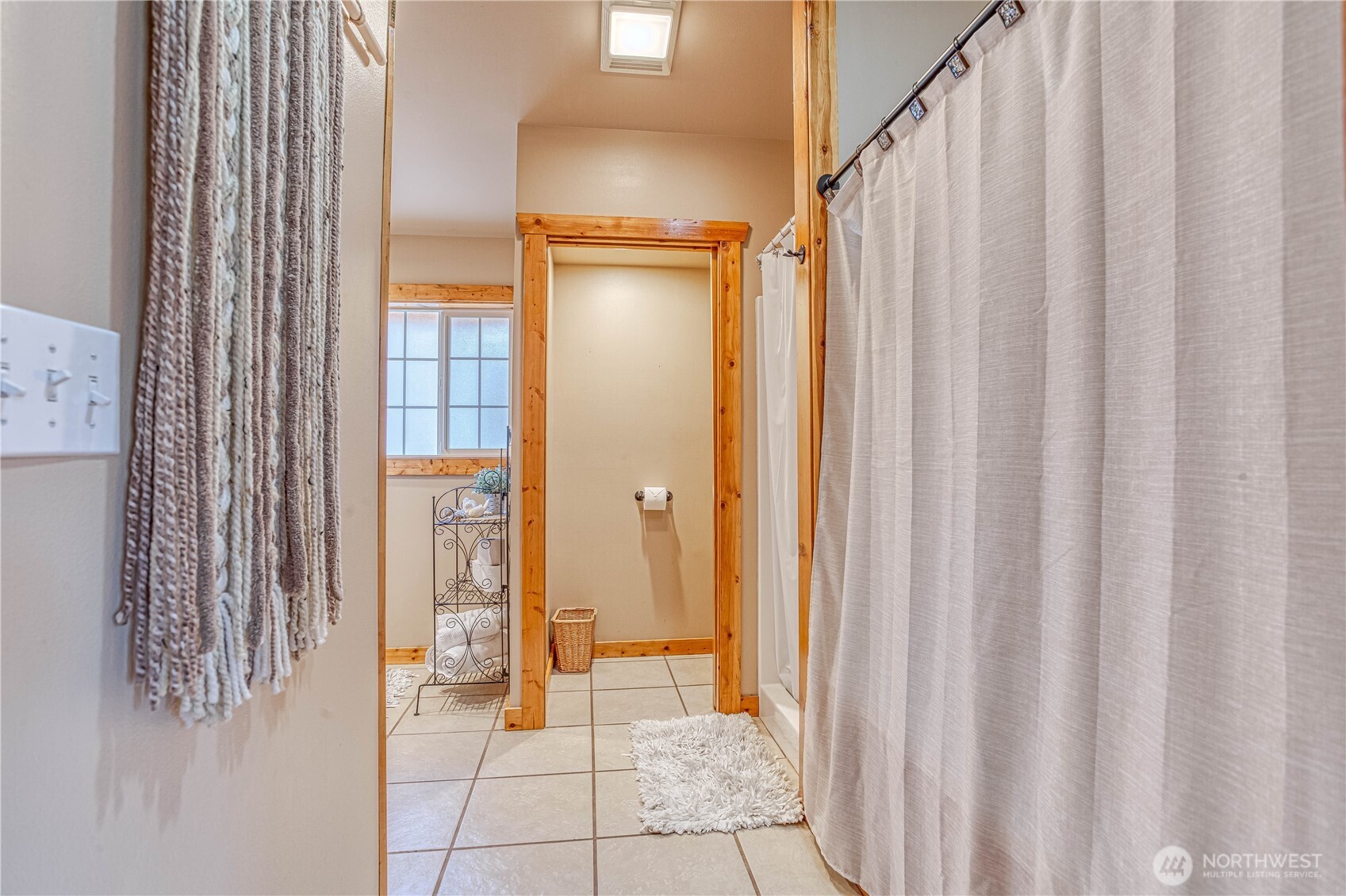 170 E Entiat Drive , Orondo, WA 98843