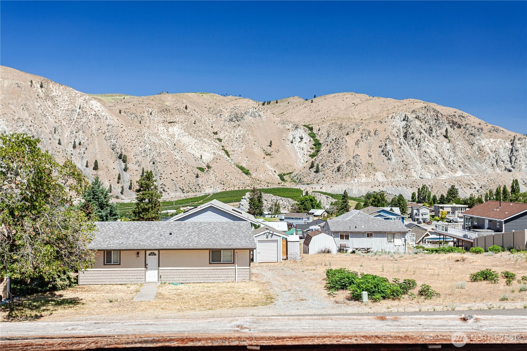 170 E Entiat Drive , Orondo, WA 98843