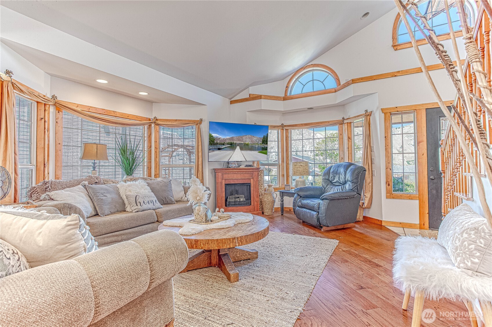 170 E Entiat Drive , Orondo, WA 98843