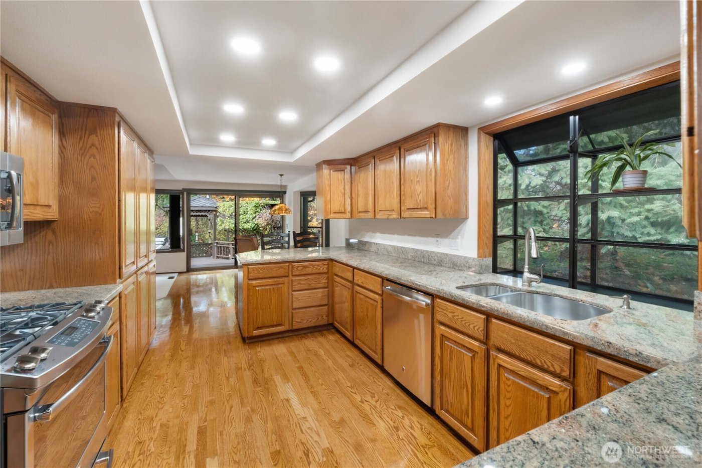 36607 9th Avenue SW, Federal Way, WA 98023