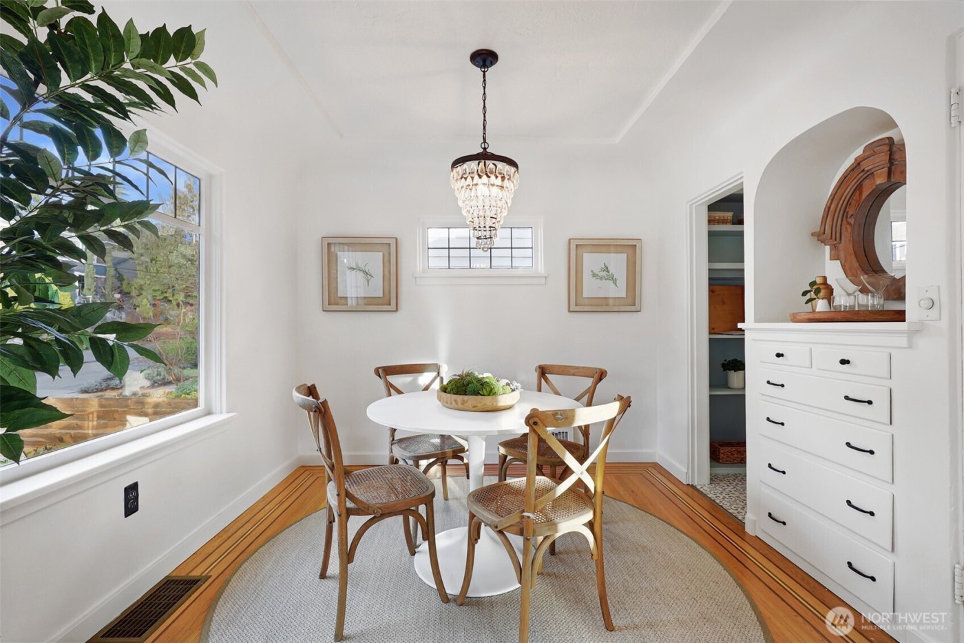 4001 NE 57th Street , Seattle, WA 98105