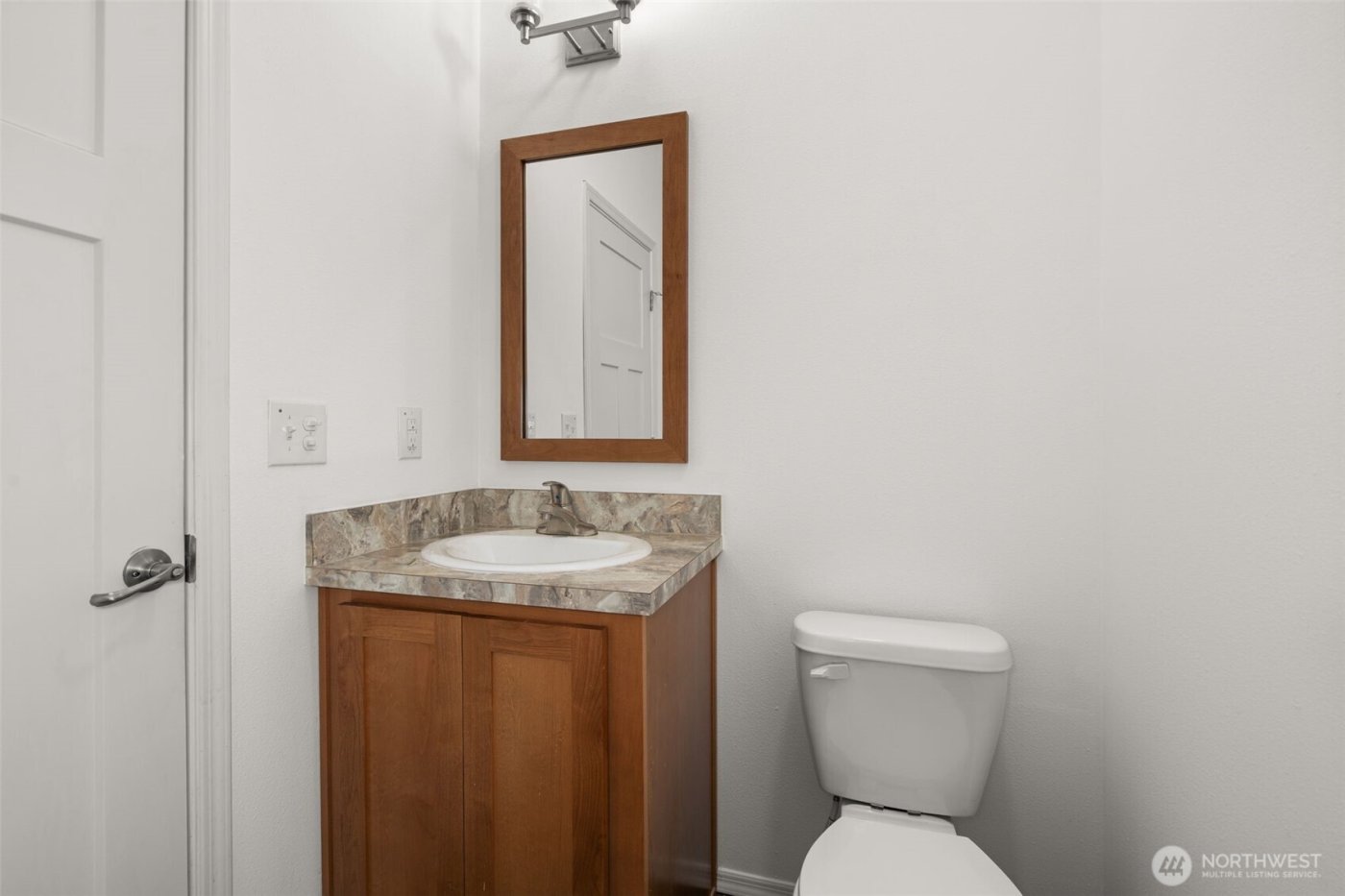 208 Mossyrock Rd West , Mossyrock, WA 98564