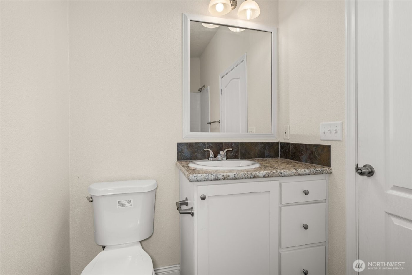 216 Mossyrock Rd West , Mossyrock, WA 98564