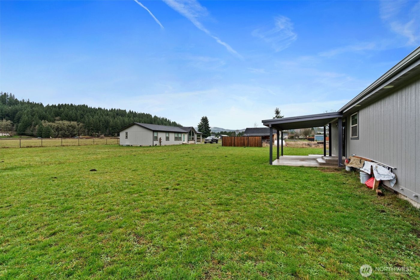216 Mossyrock Rd West , Mossyrock, WA 98564