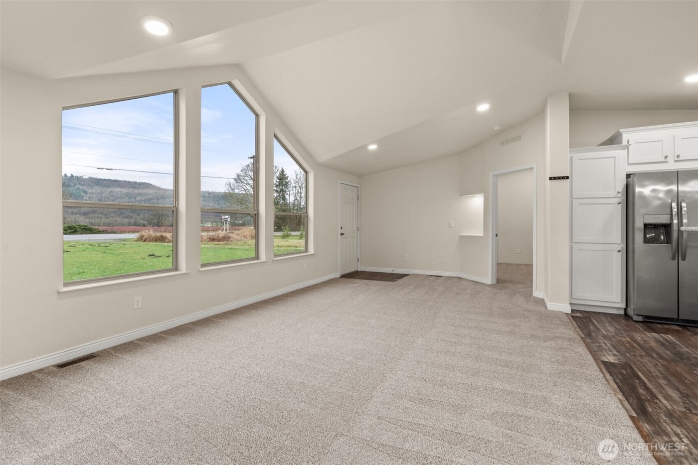 216 Mossyrock Rd West , Mossyrock, WA 98564