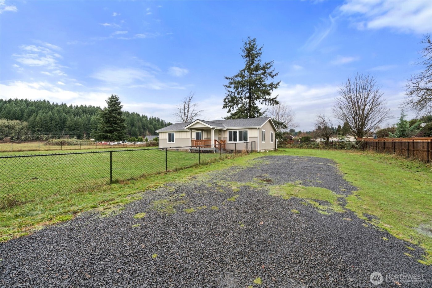 204 Mossyrock Rd West , Mossyrock, WA 98564