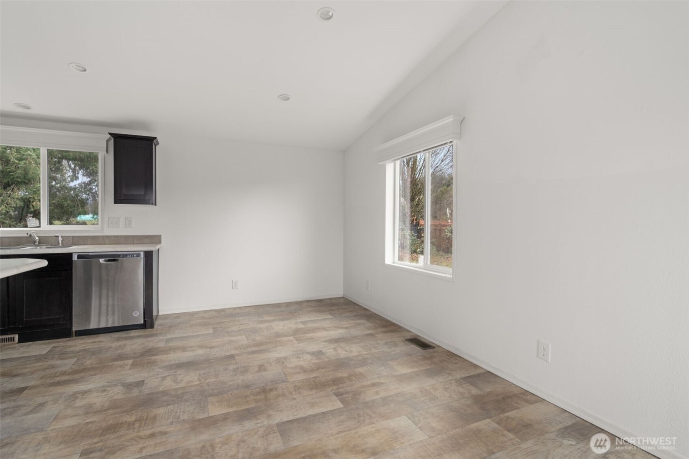 204 Mossyrock Rd West , Mossyrock, WA 98564