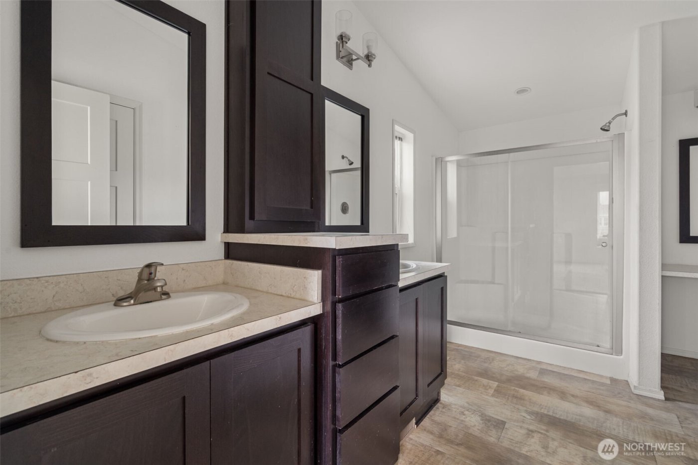 204 Mossyrock Rd West , Mossyrock, WA 98564