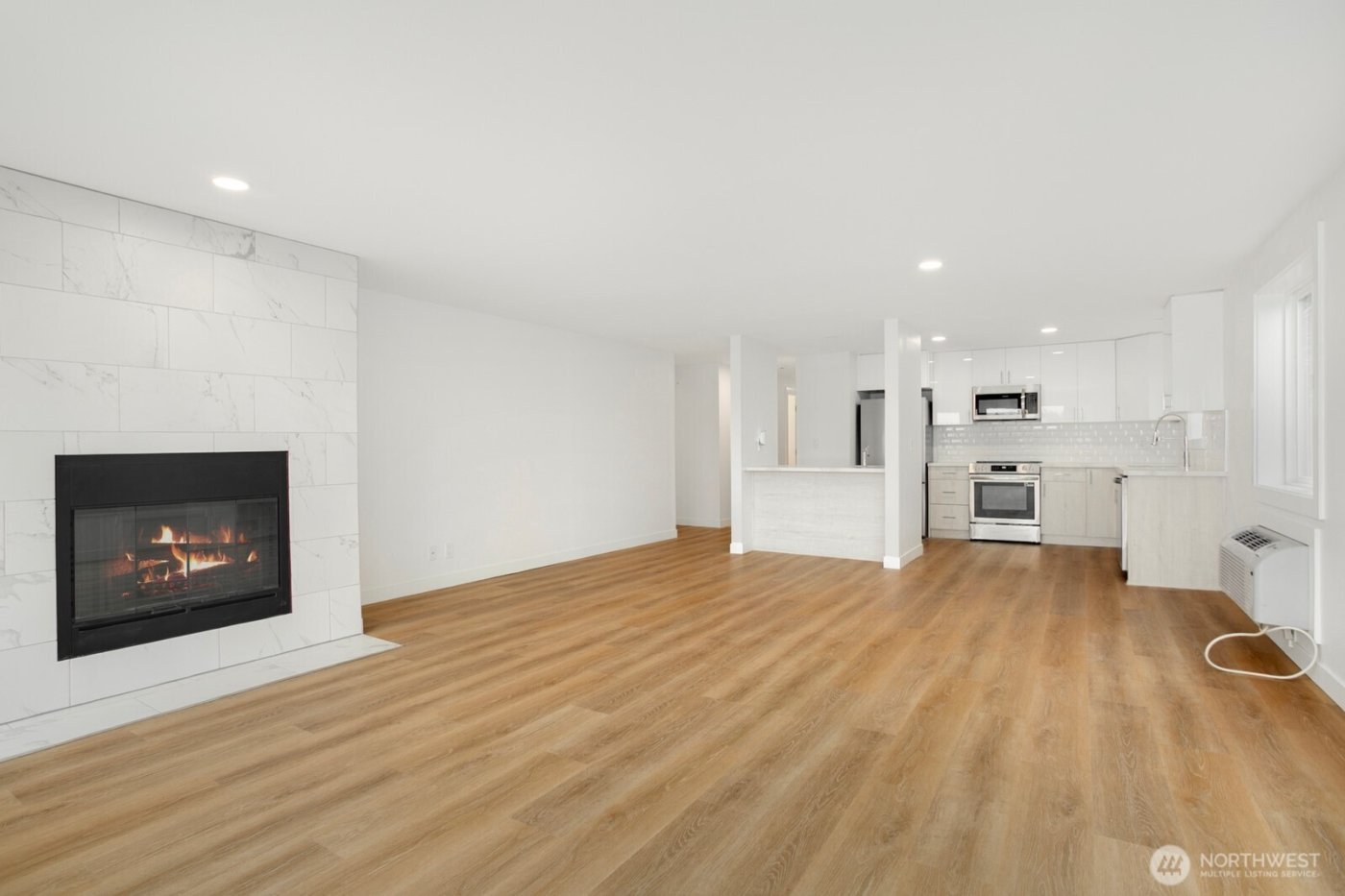 1028 Lakeview Boulevard E #4, Seattle, WA 98102