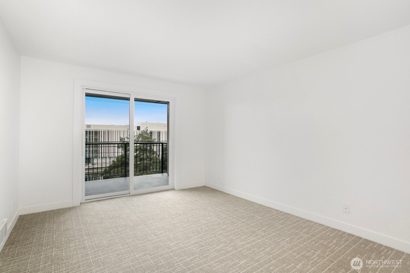 1028 Lakeview Boulevard E #4, Seattle, WA 98102