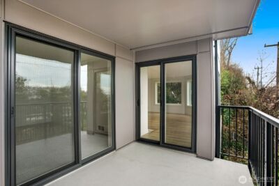 1028 Lakeview Boulevard E #4, Seattle, WA 98102 - Photo 20