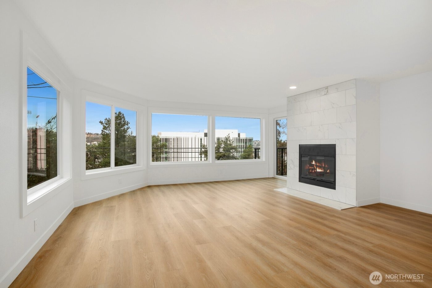 1028 Lakeview Boulevard E #4, Seattle, WA 98102