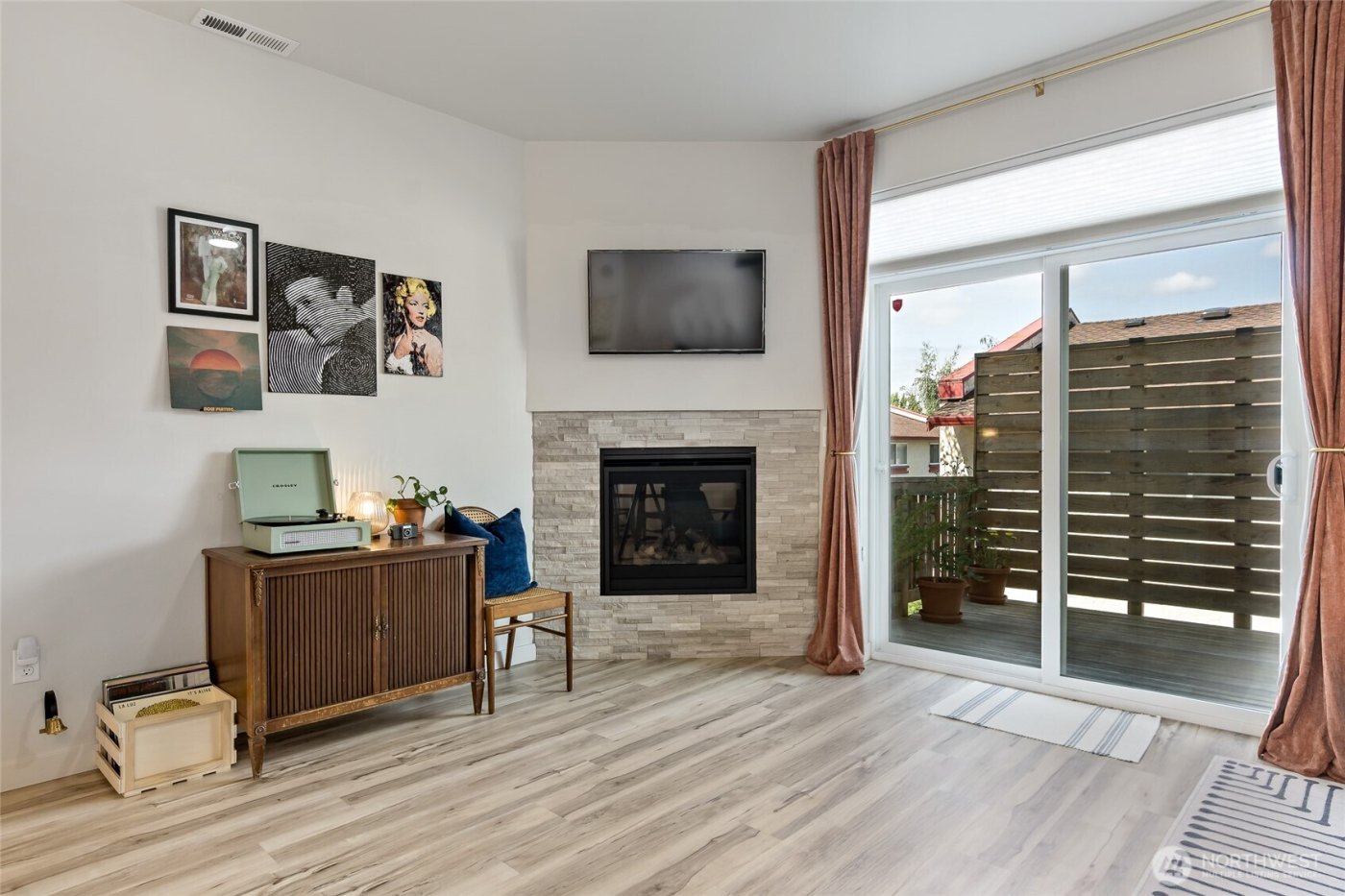 334 9th Avenue SE #C11, Puyallup, WA 98372