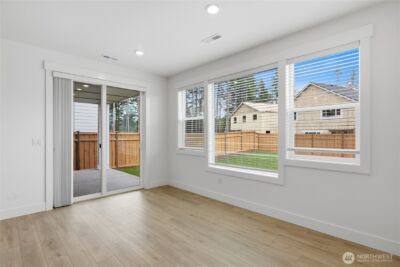 20433 Mystic Place E, Bonney Lake, WA 98391 - Photo 4