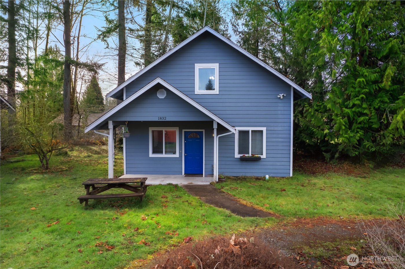 1832 Fairview Street NE, Olympia, WA 98506