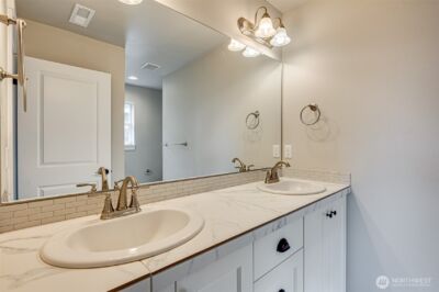 1203 S Union Place , Ridgefield, WA 98632 - Photo 16