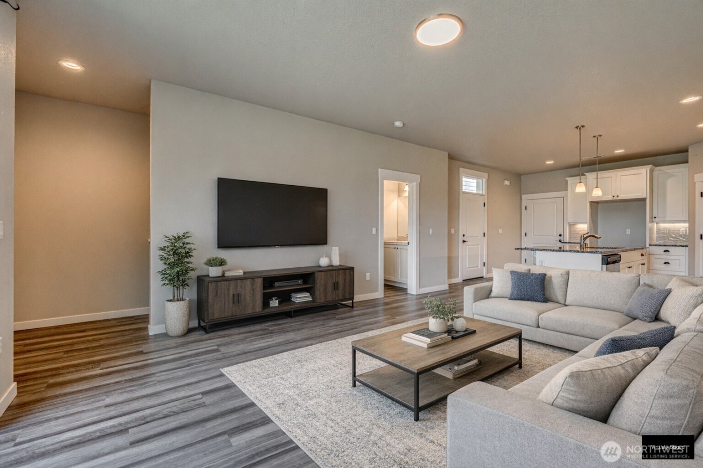 1203 S Union Place , Ridgefield, WA 98632