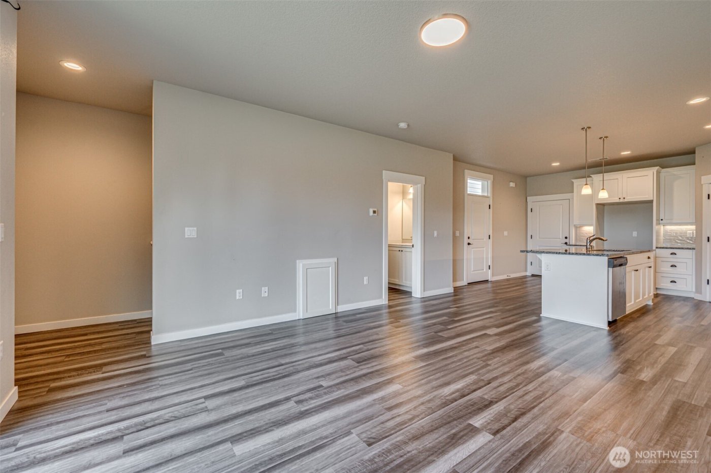 1203 S Union Place , Ridgefield, WA 98632