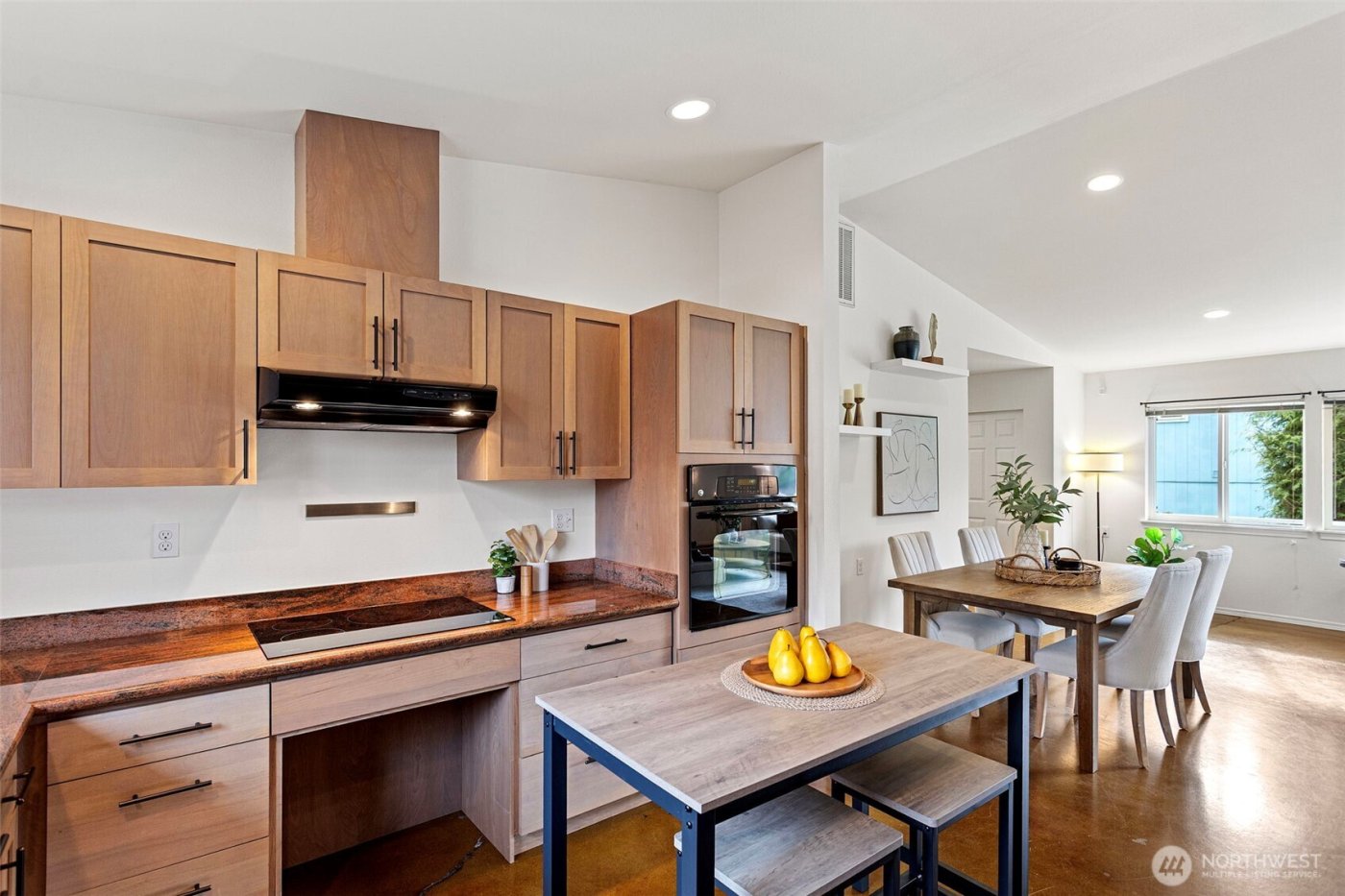 8415 44th Avenue S, Seattle, WA 98118