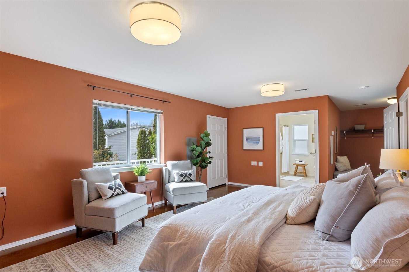 8415 44th Avenue S, Seattle, WA 98118