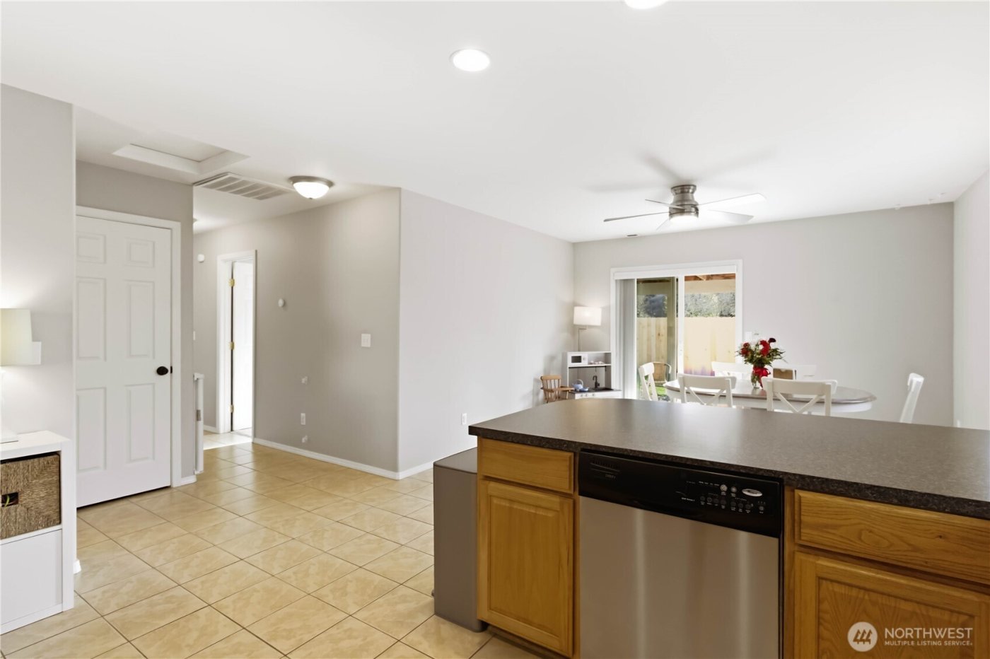 2406 34th Avenue , Longview, WA 98632