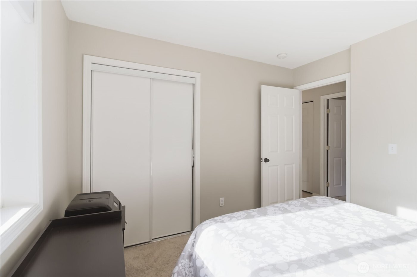 2406 34th Avenue , Longview, WA 98632