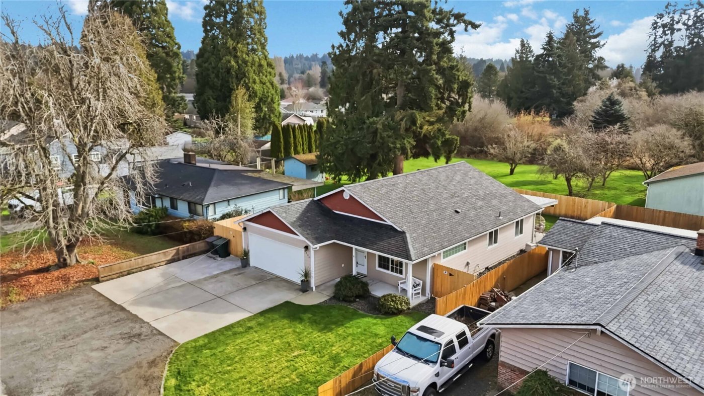 2406 34th Avenue , Longview, WA 98632