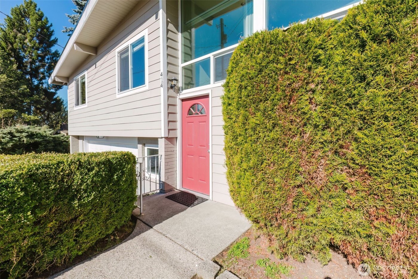 414 S 168th Street , Burien, WA 98168