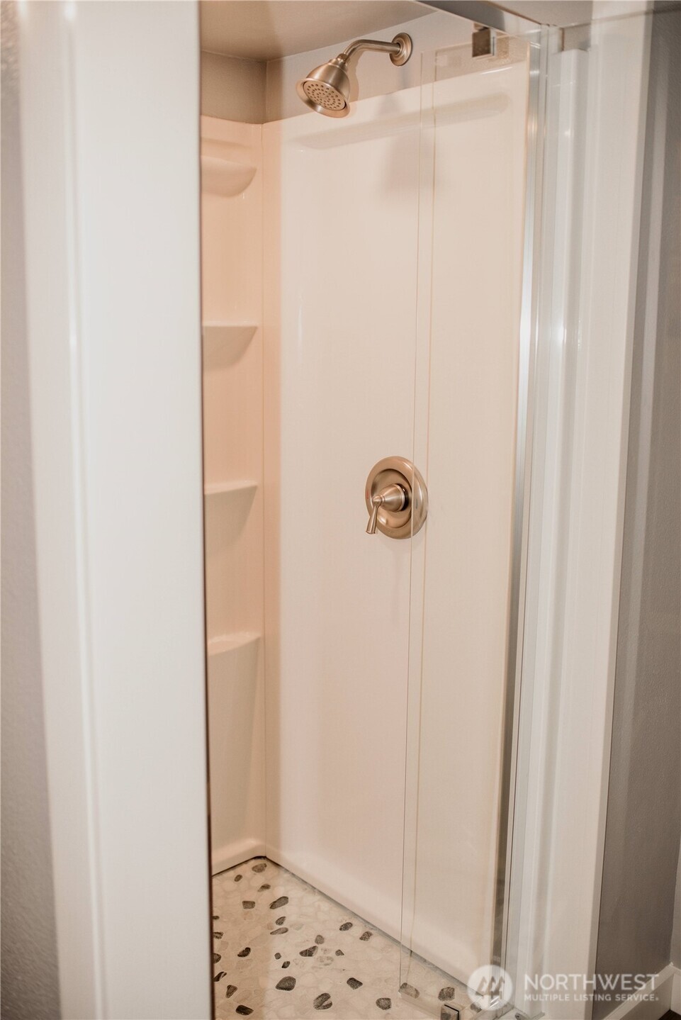 1218 N Ashland , East Wenatchee, WA 98802