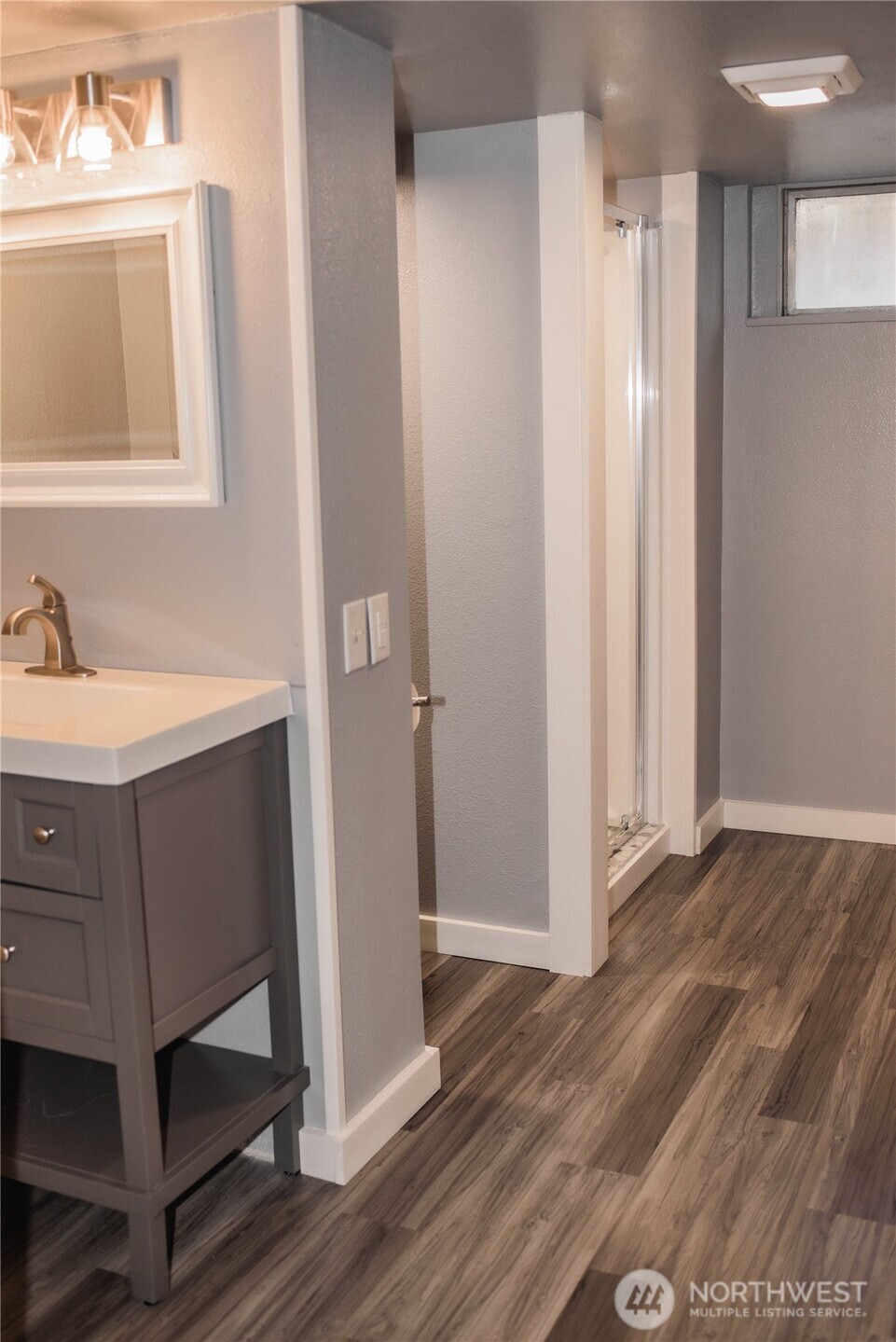 1218 N Ashland , East Wenatchee, WA 98802