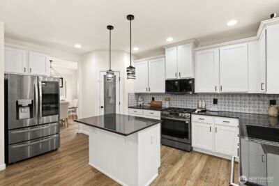 14925 Rivergrove Drive E, Sumner, WA 98390 - Photo 8