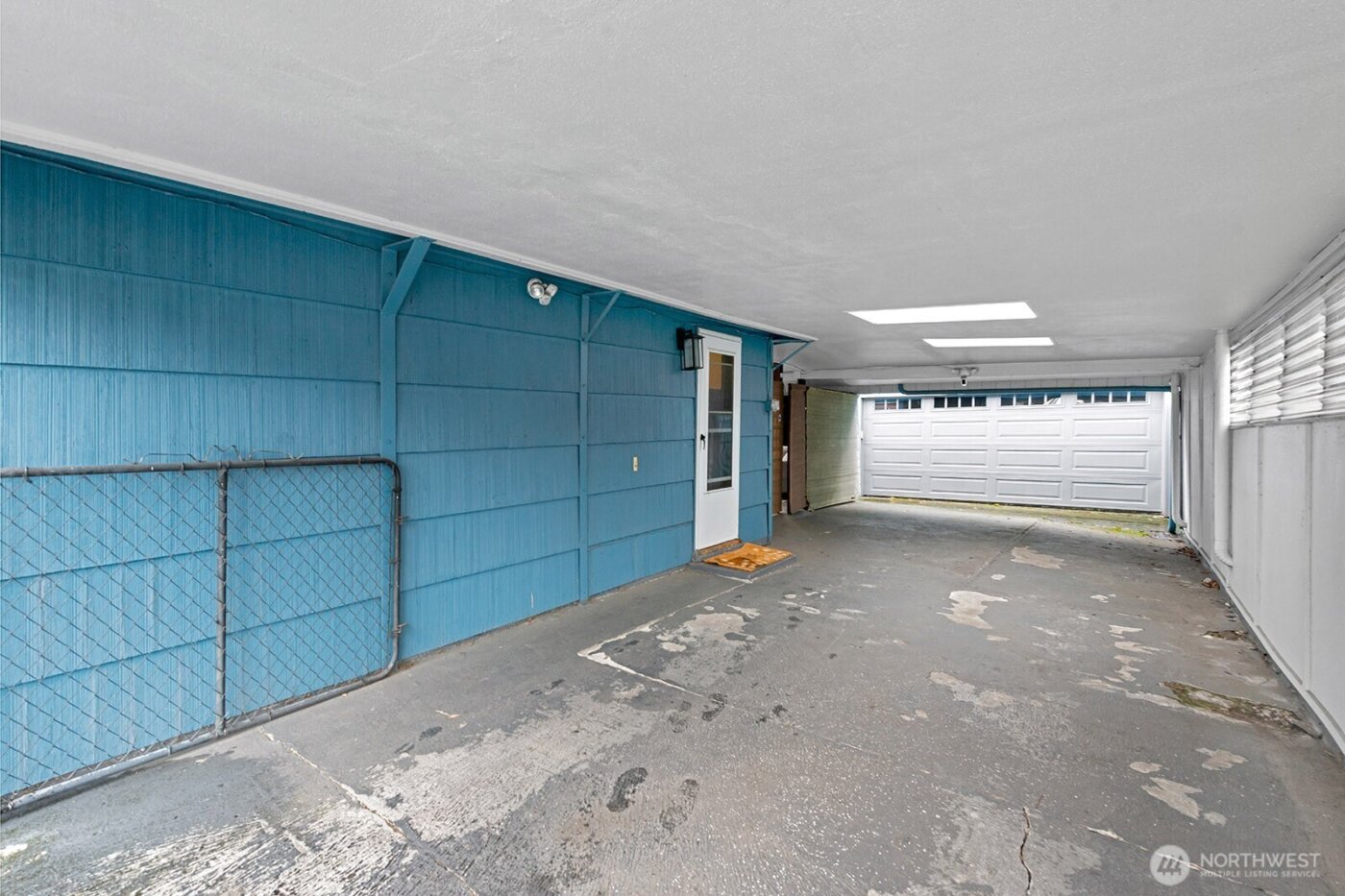 9412 4th Avenue SW, Seattle, WA 98106