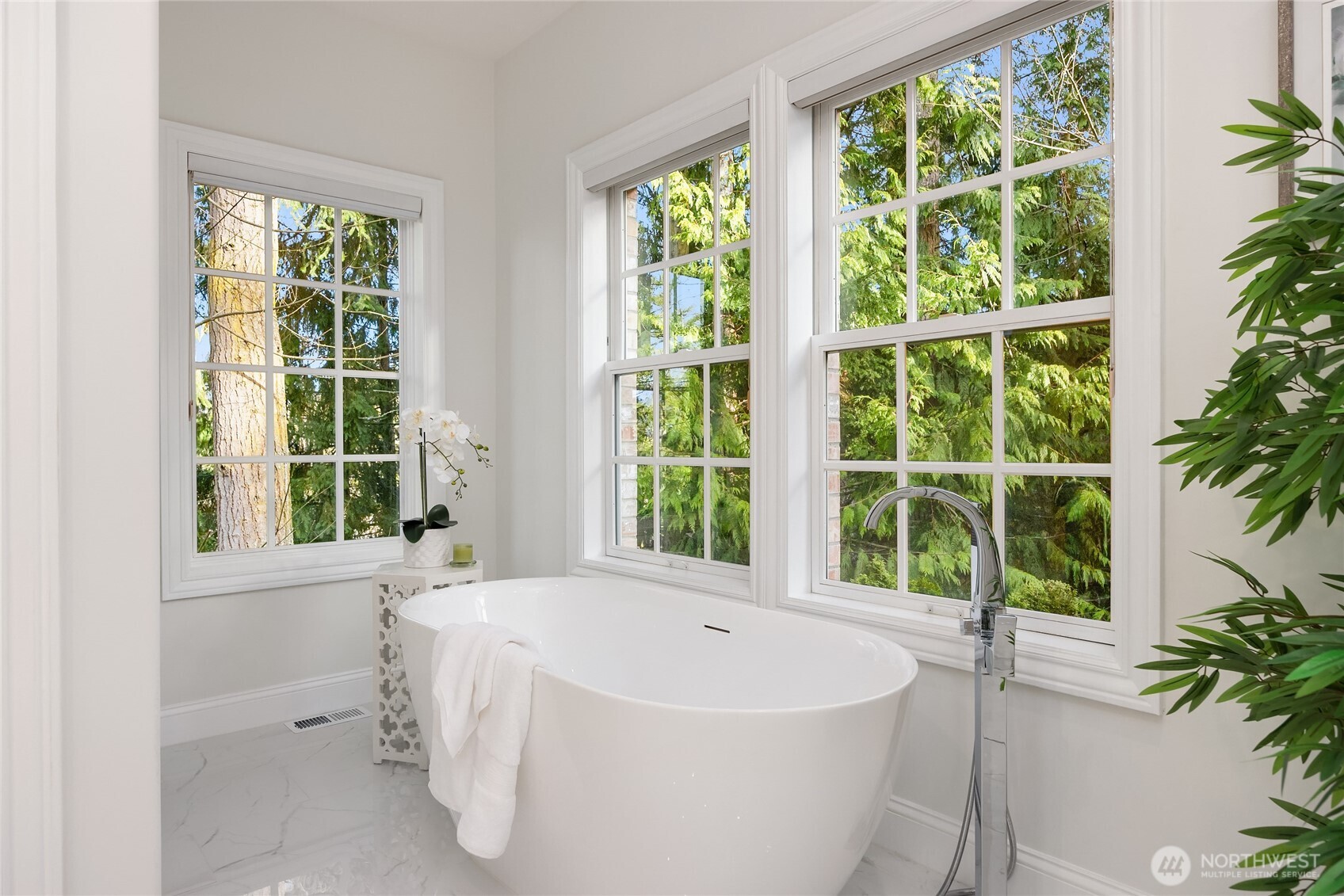 230 Camber Lane , Port Ludlow, WA 98365