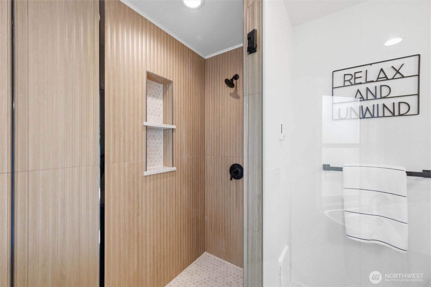 1114 Leighton Street , Blaine, WA 98230