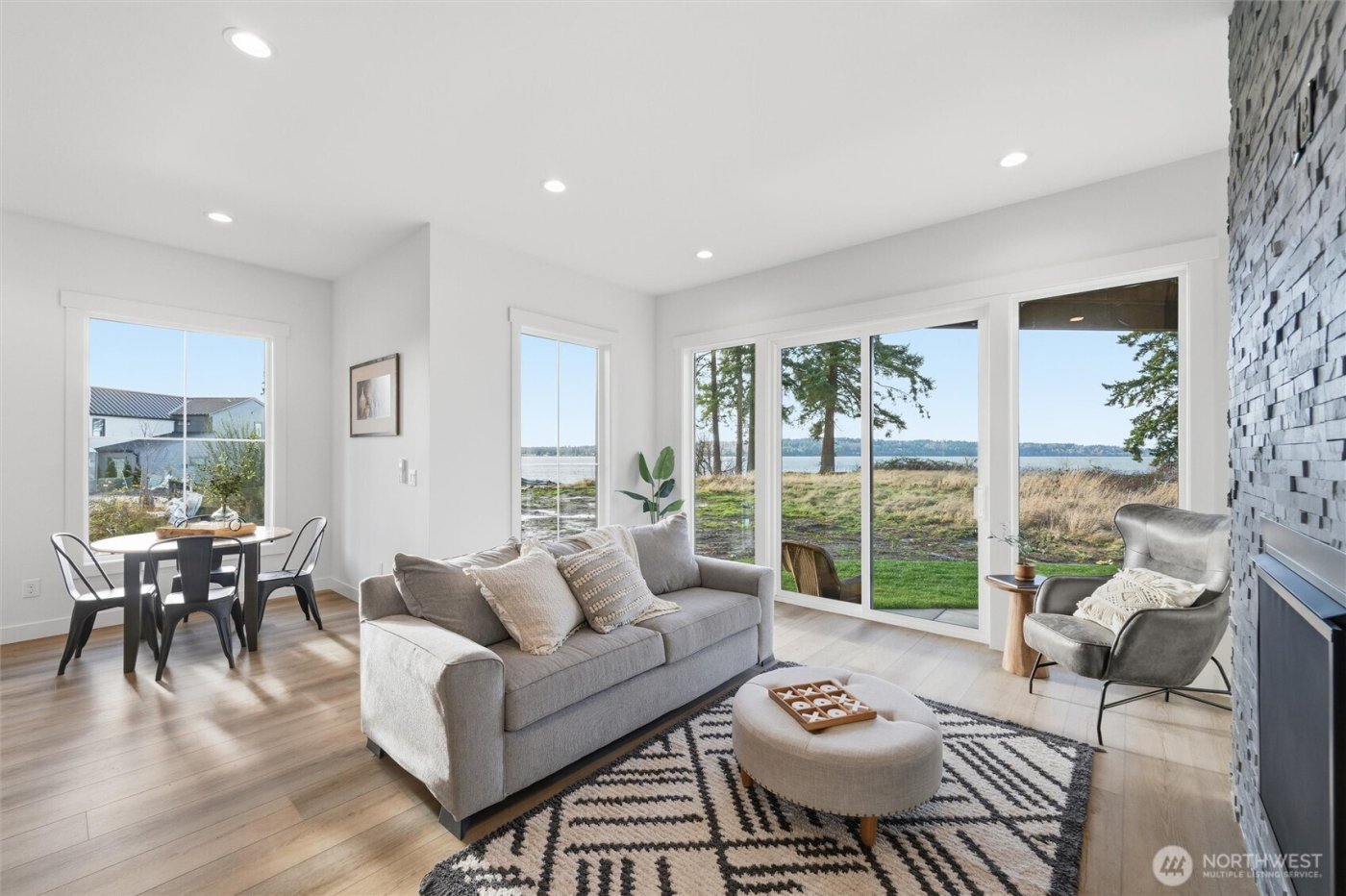 1114 Leighton Street , Blaine, WA 98230