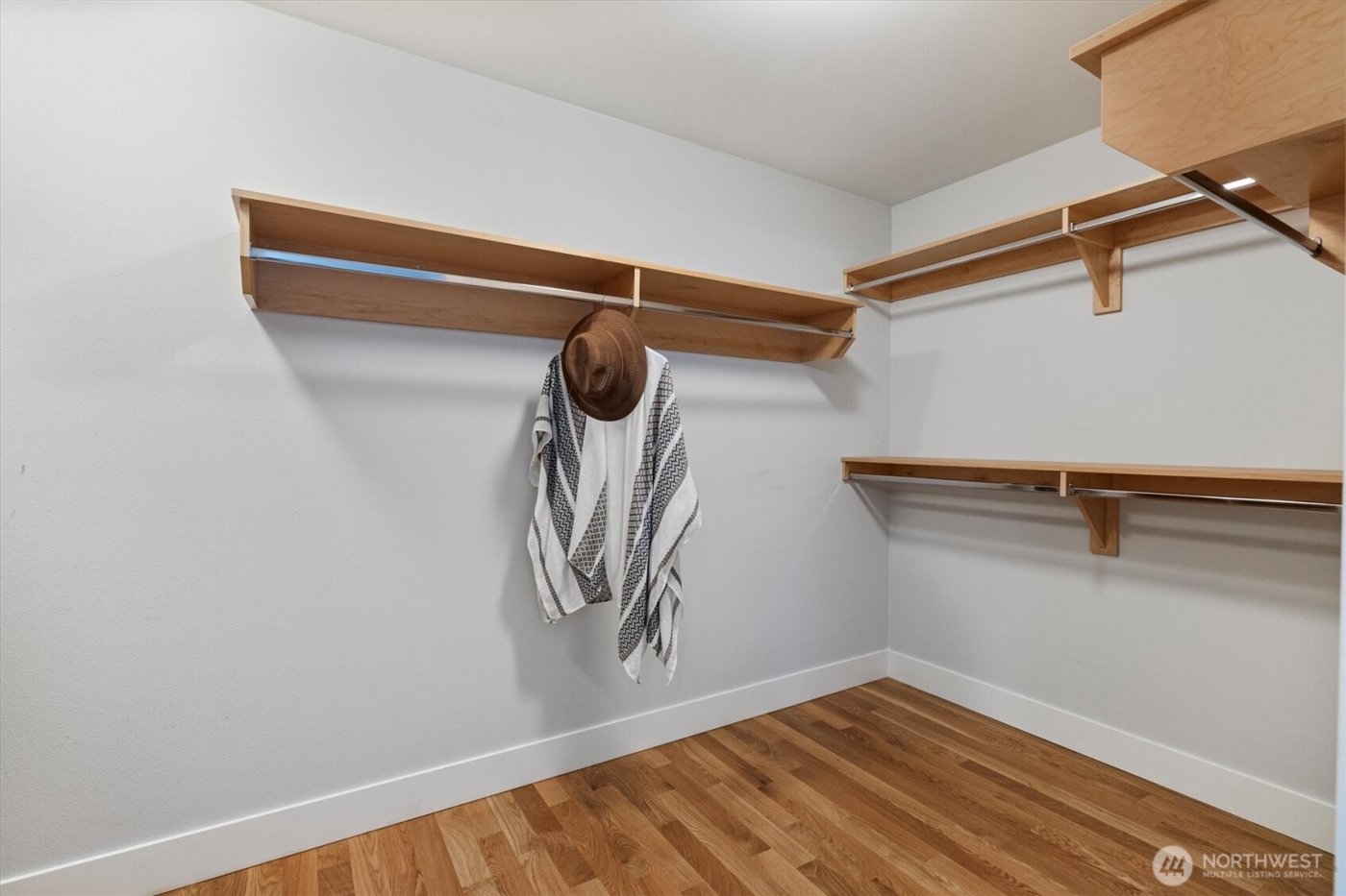 14009 134th Ave E , Puyallup, WA 98374