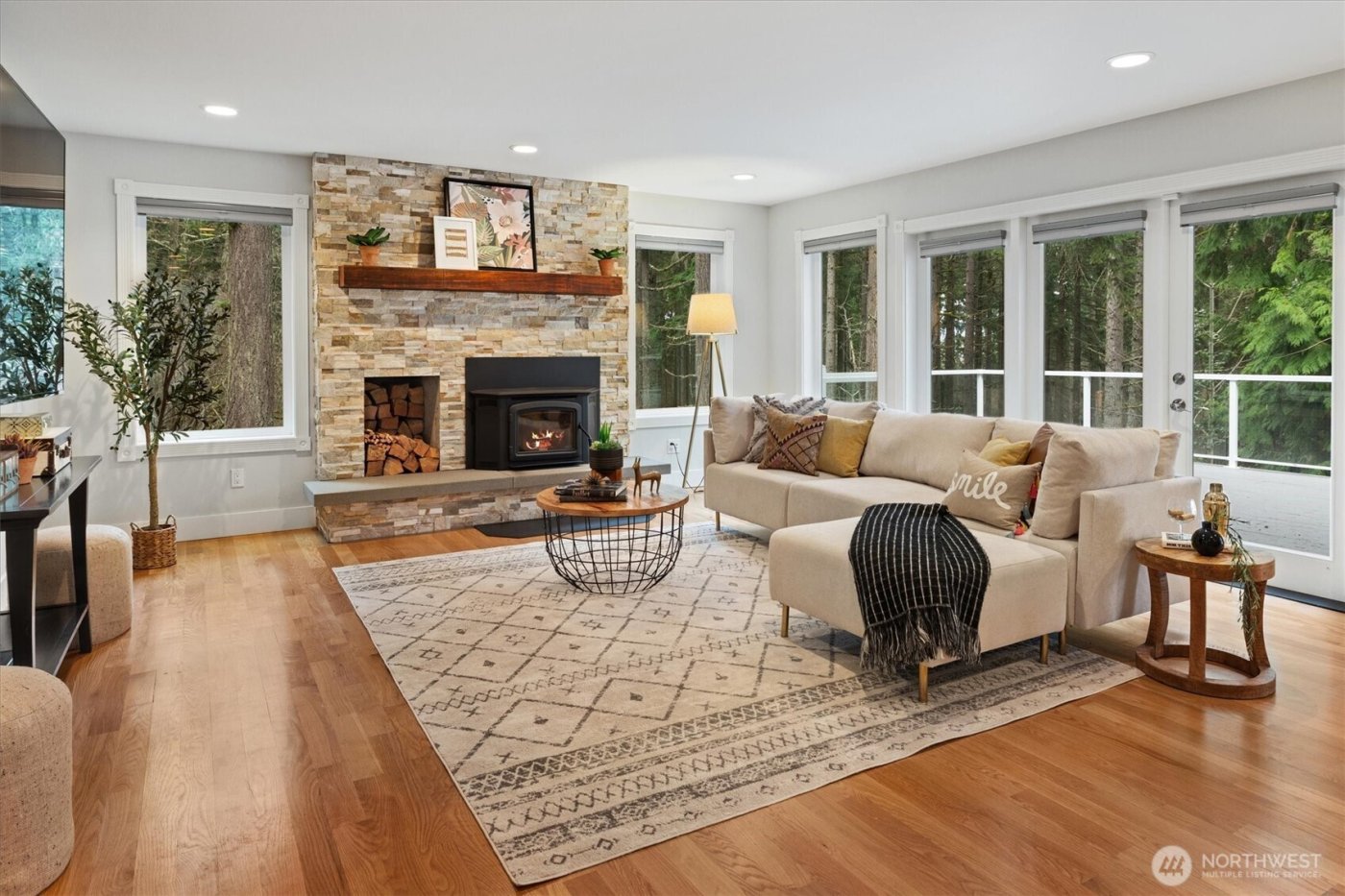 14009 134th Ave E , Puyallup, WA 98374