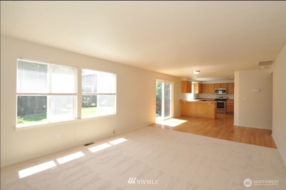 12717 SE 301st Street , Auburn, WA 98092