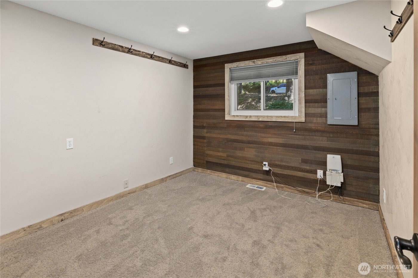 221 W Lakedale Drive , Ronald, WA 98940
