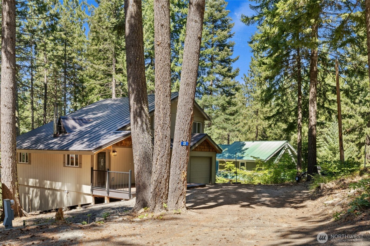 221 W Lakedale Drive , Ronald, WA 98940