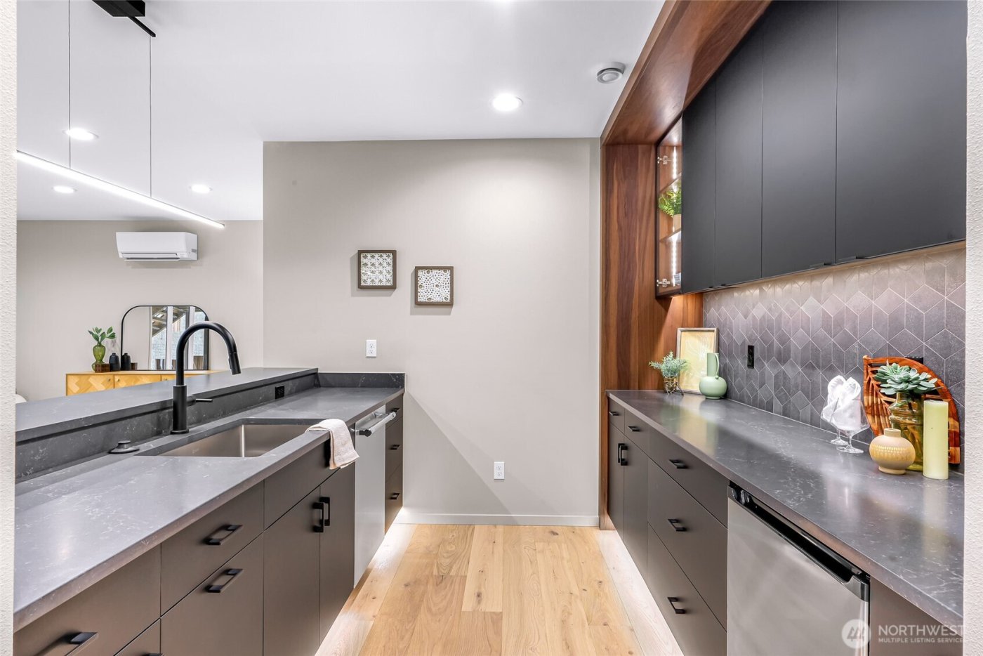 404 Willow Road Place , Bellingham, WA 98226